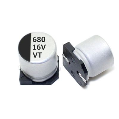 ตัวเก็บประจุอลูมิเนียมอิเล็กโทรลีติค OEM 680uf 16v ความจุขนาดใหญ่