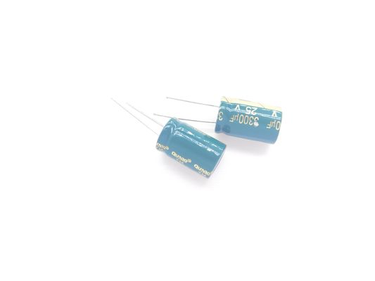 2000 10000 ชั่วโมง อายุการใช้งาน อลูมิเนียม Electropolar Capacitor สําหรับพลังงานที่เกิดใหม่