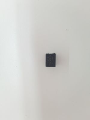 MOV Varistor Surface Mount Device -40 125 การเก็บ 0.1J - 4J การจัดอันดับพลังงาน RoHS