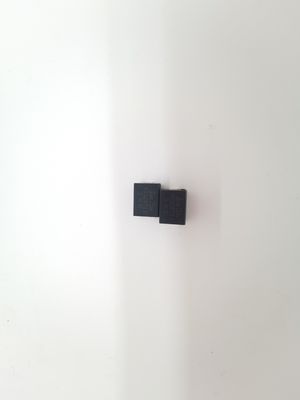 ผ่านหลุมโลหะออกไซด์ MOV 3225K621 โลหะออกไซด์ Varistor ทองเหลือง Plated ปิด RoHS