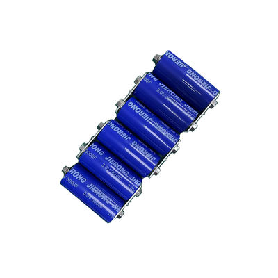 ตัวเก็บประจุยิ่งยวด 3.0V 3000F, ใช้กับปั้นจั่นยกตู้สินค้า (RTG)